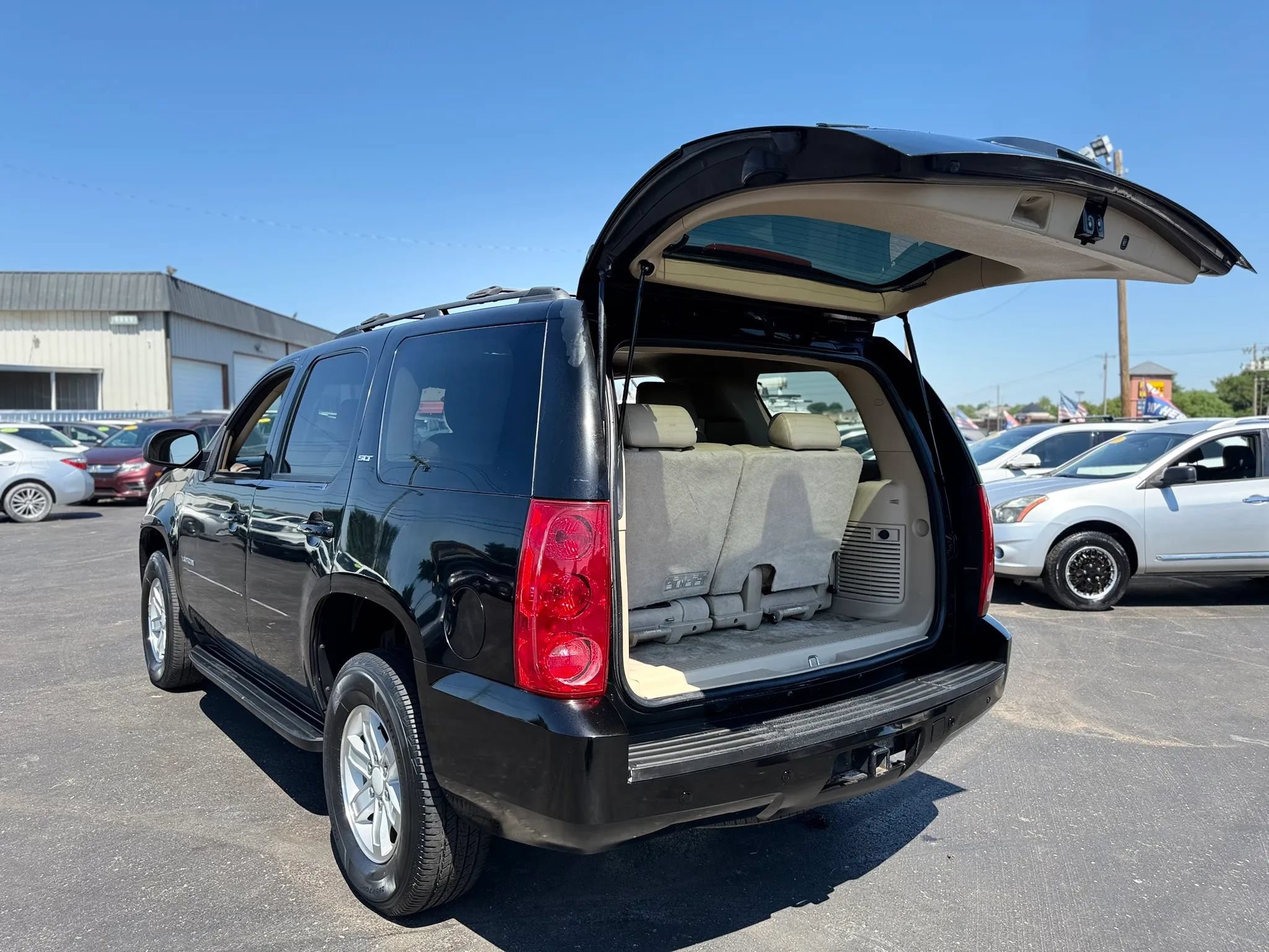 Used 2012 GMC Yukon SLT AWD/4WD image 9