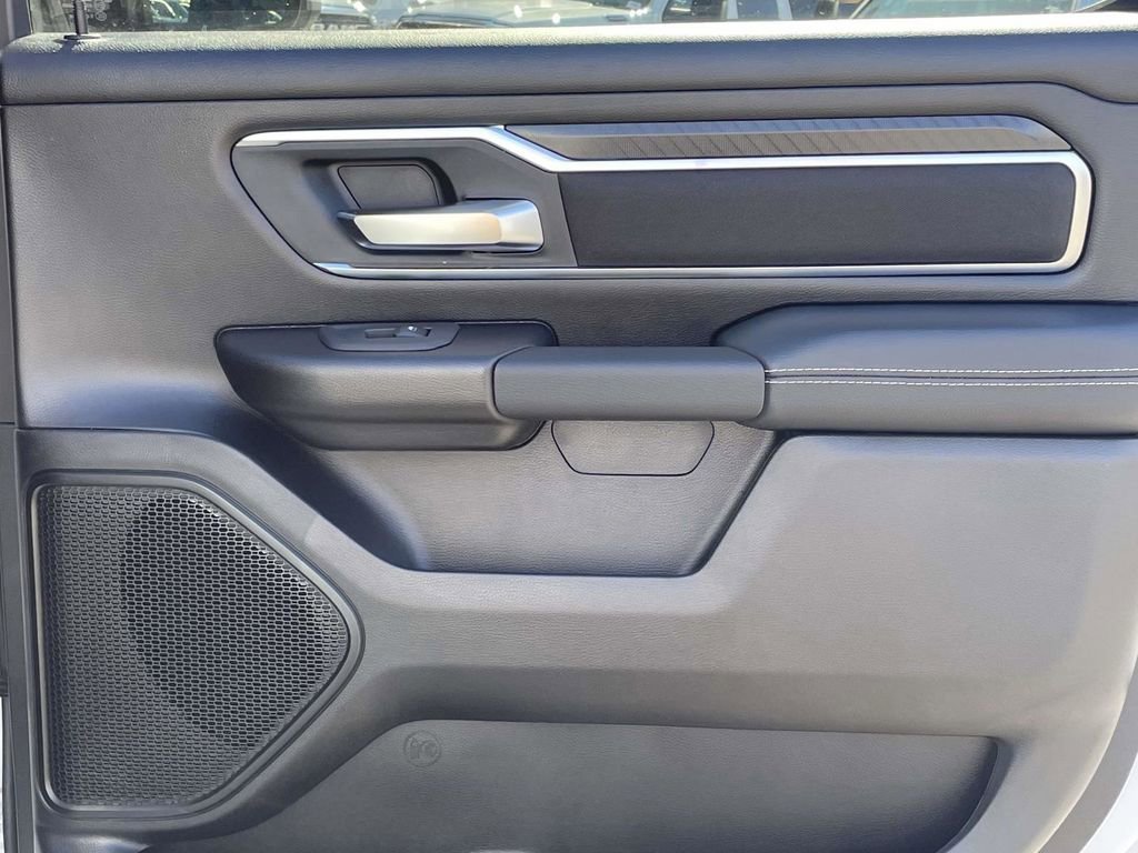 New 2026 RAM 1500 4x4 Crew Cab image 20