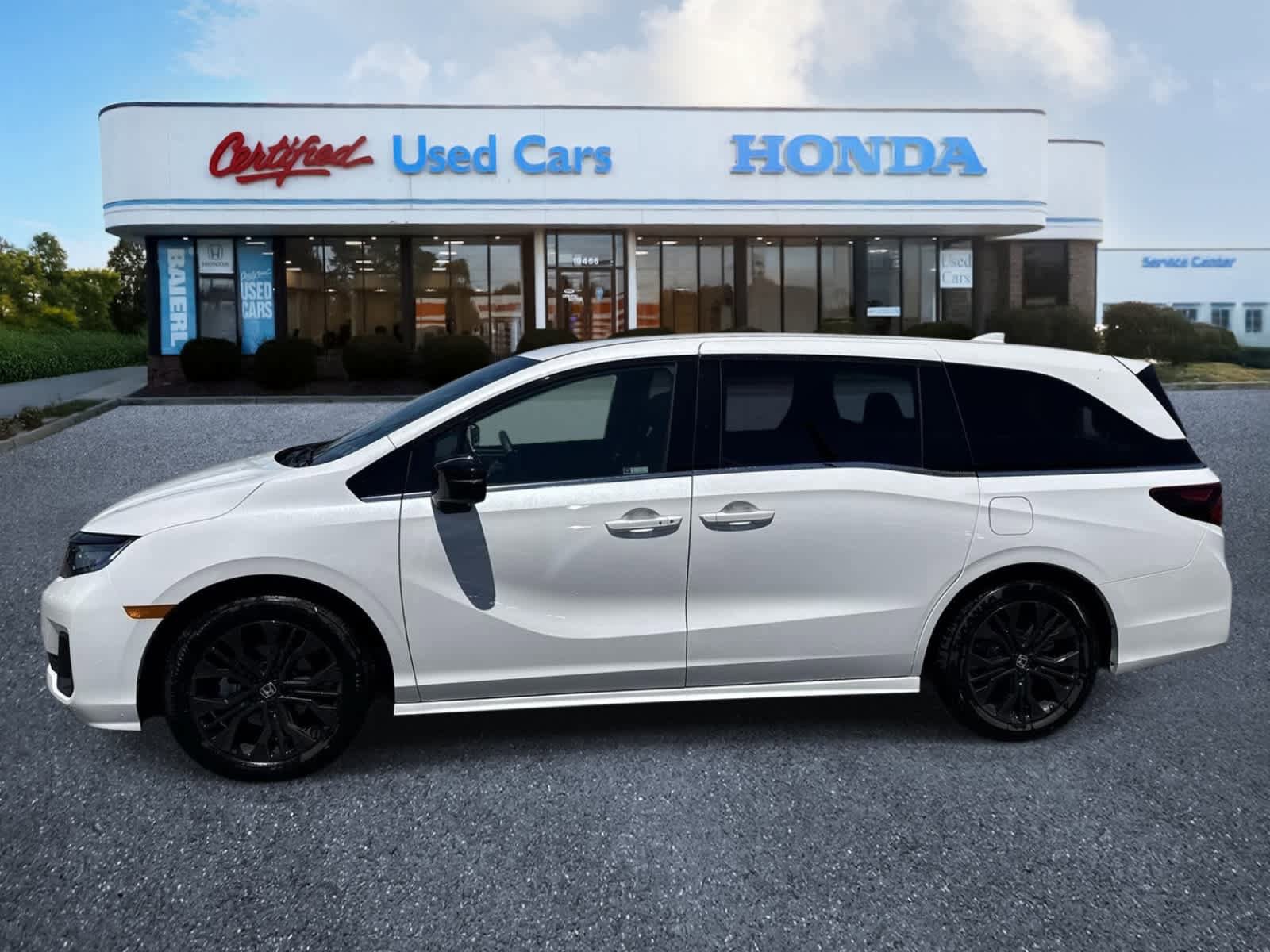 Used 2026 Honda Odyssey Sport-L image 2