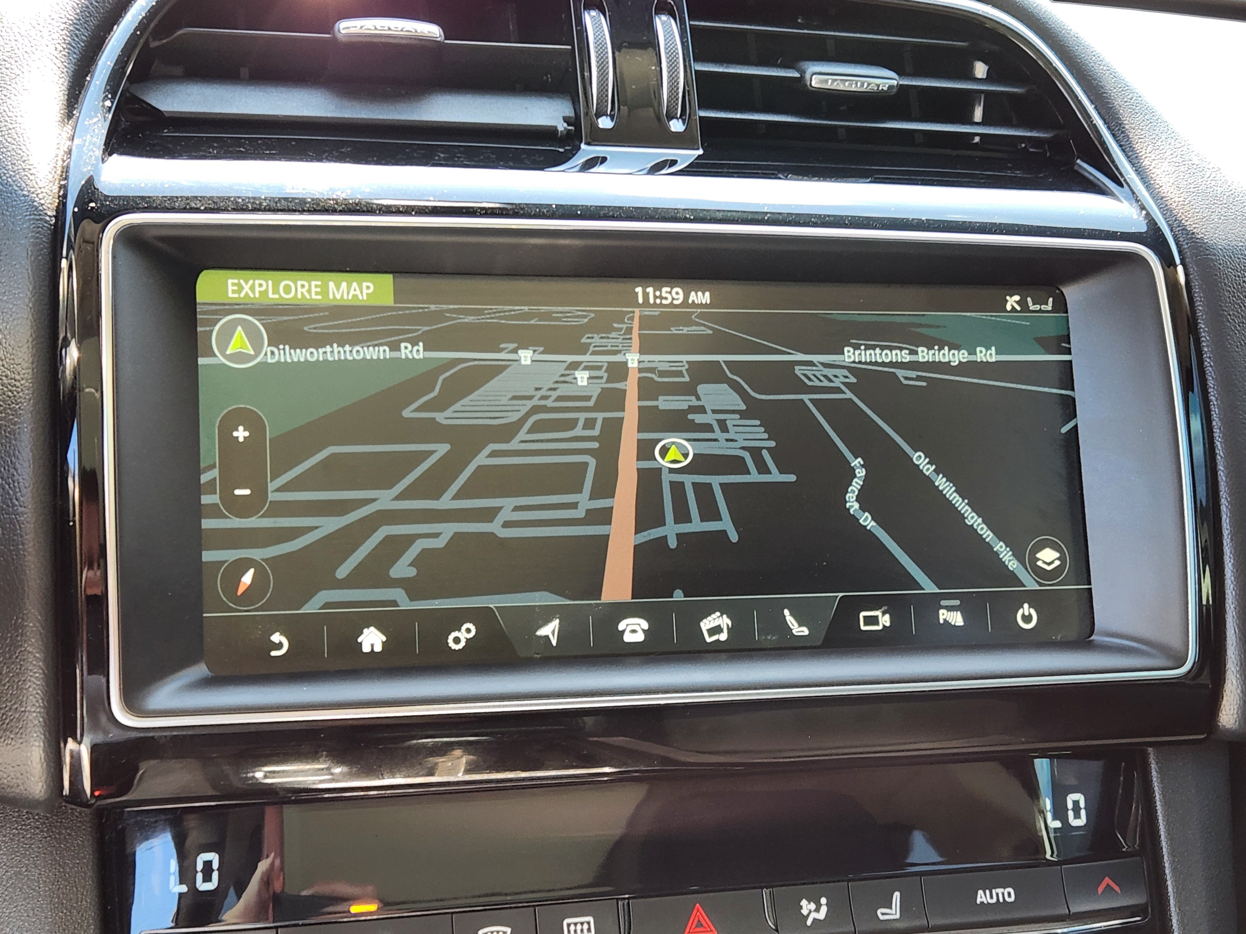Used 2020 Jaguar F-PACE Premium AWD/4WD image 22
