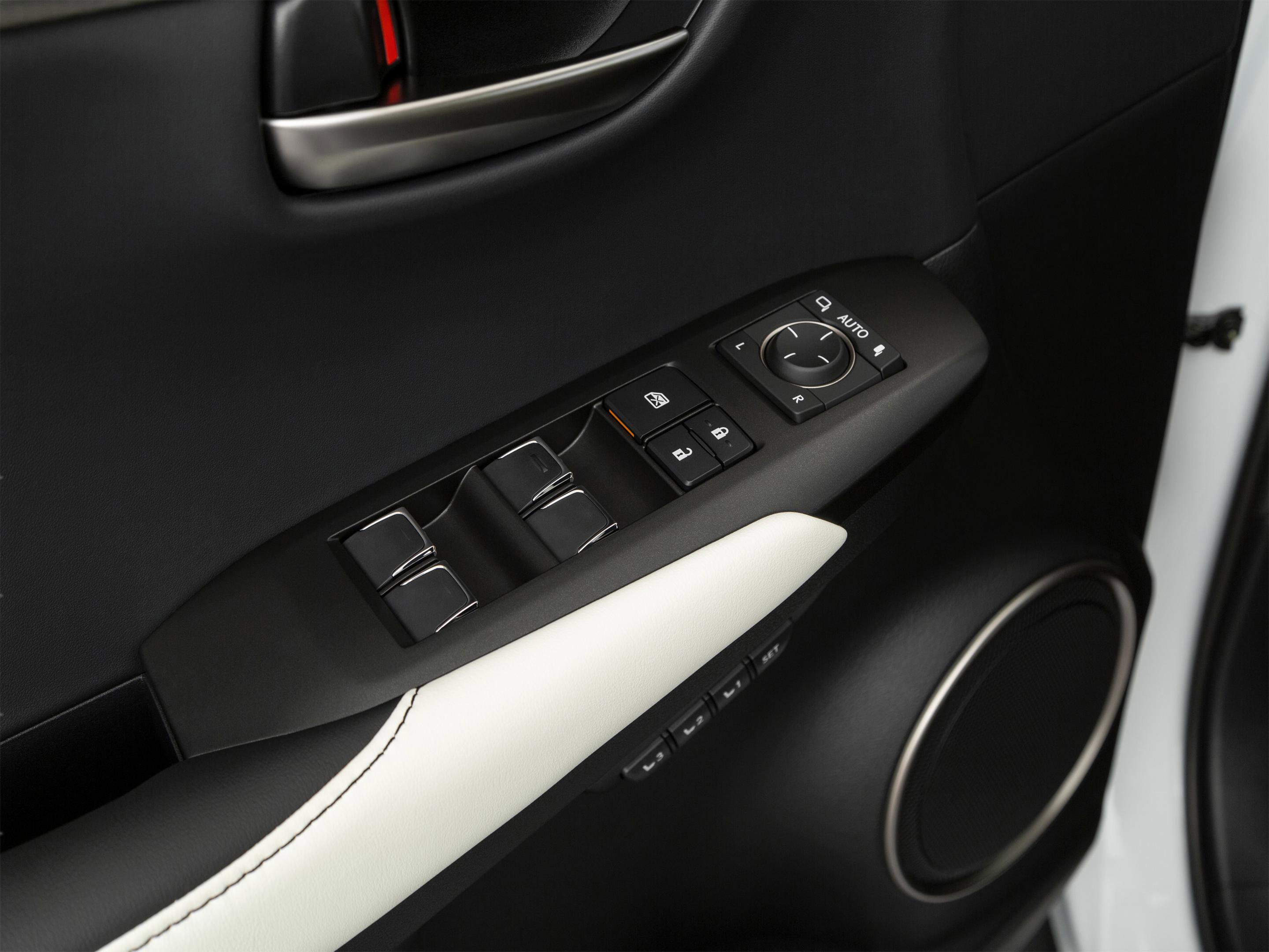 Used 2021 Lexus NX 300 F Sport w/ F Sport Premium Package FWD image 13