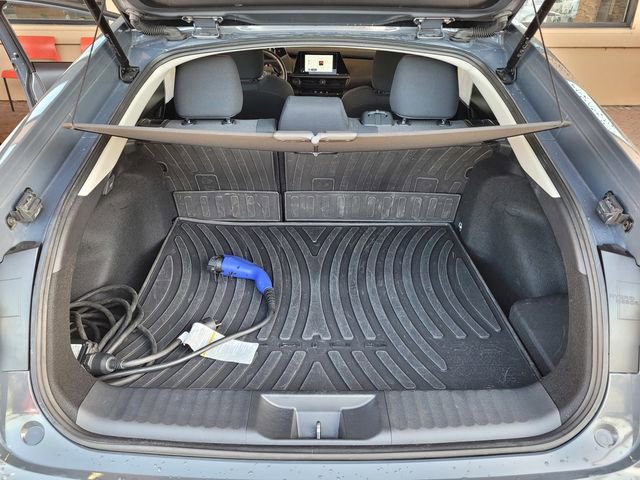 Used 2024 Toyota Prius Prime SE image 33