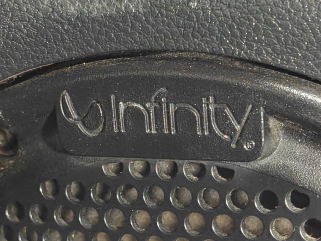 Used 2011 Jeep Wrangler Unlimited Sahara w/ Trailer Tow Group image 8