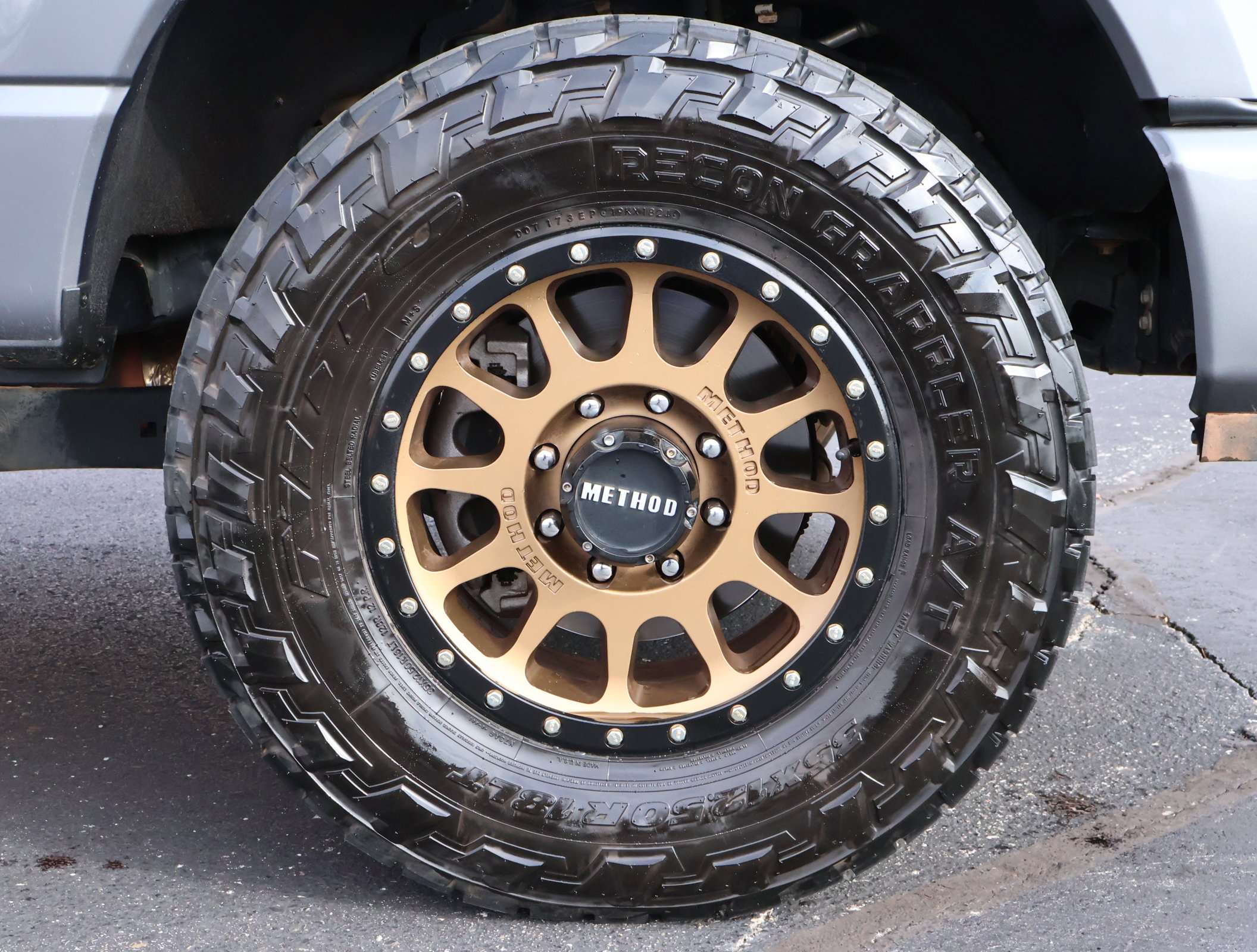 Used 2024 Ford F250 XL w/ STX Appearance Package image 20