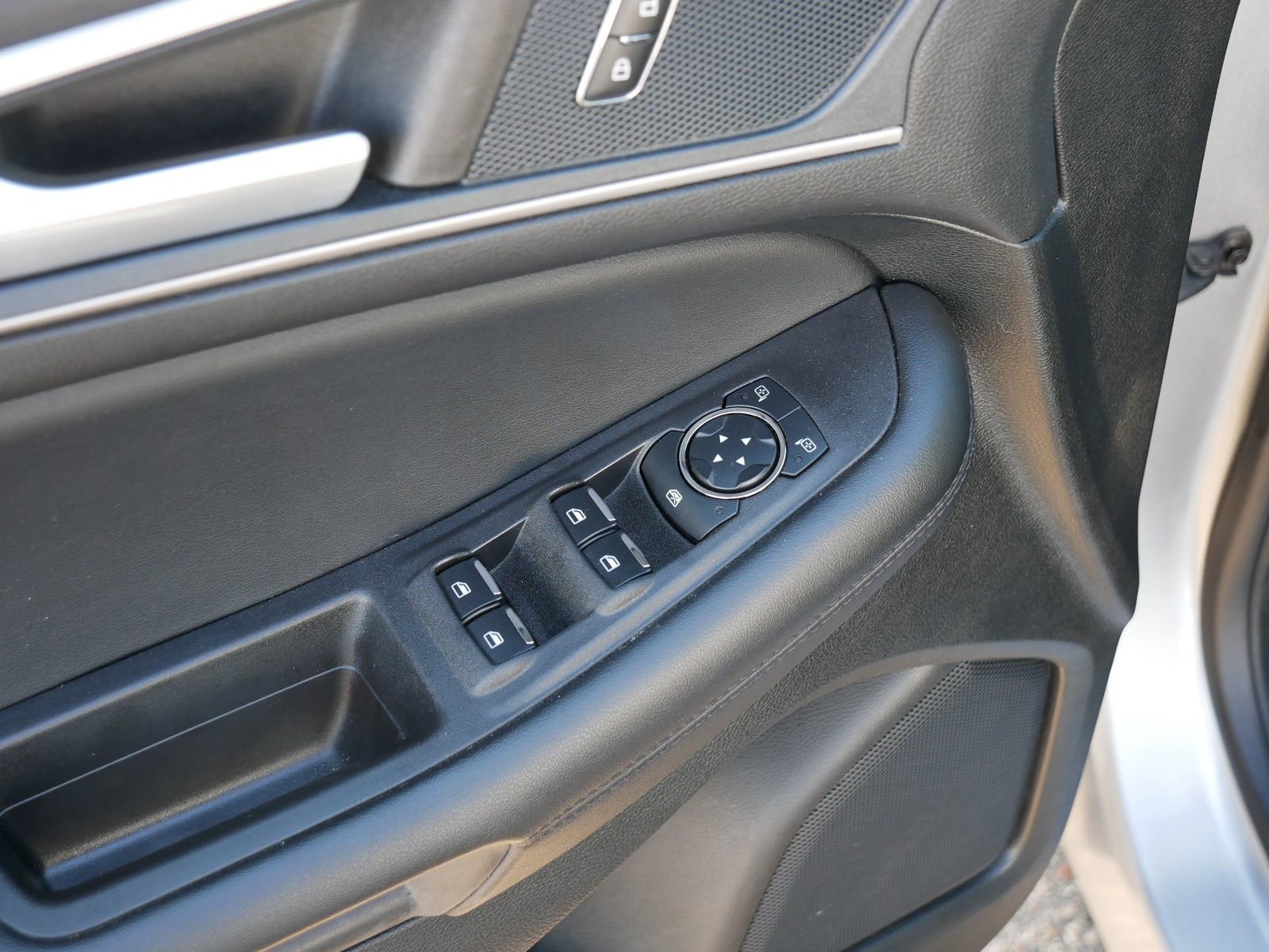 Certified 2023 Ford Edge SEL AWD/4WD image 17