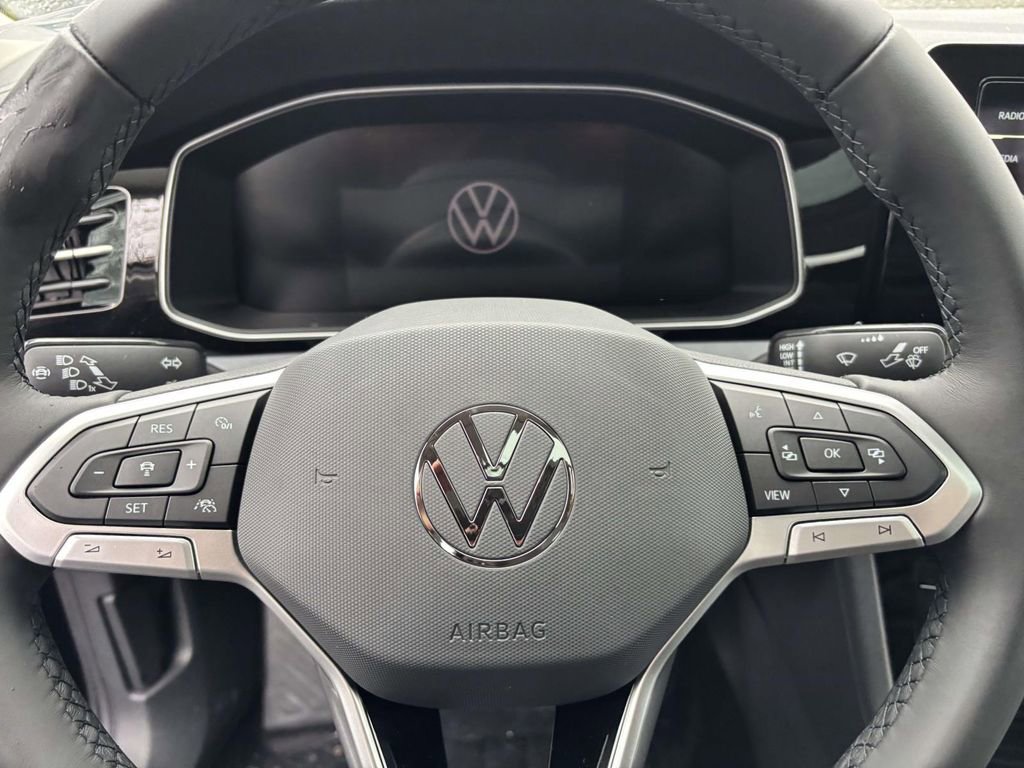 New 2026 Volkswagen Jetta SE image 17