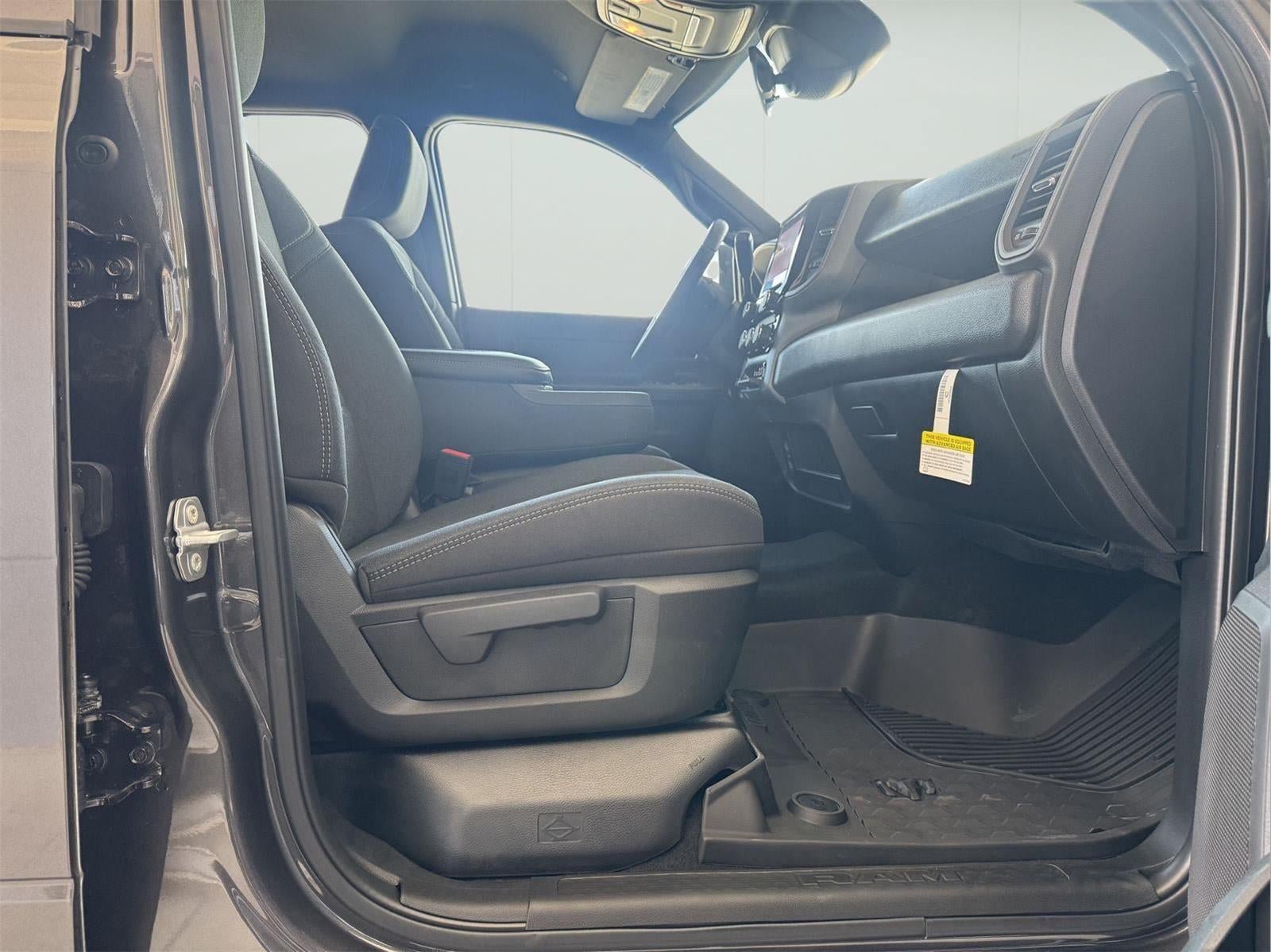 New 2026 RAM 2500 Tradesman AWD/4WD image 29