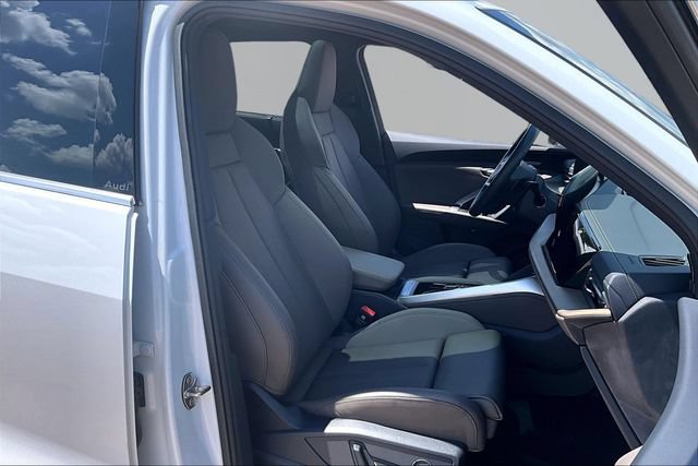 Certified 2025 Audi Q5 Premium w/ Premium Plus AWD/4WD image 7