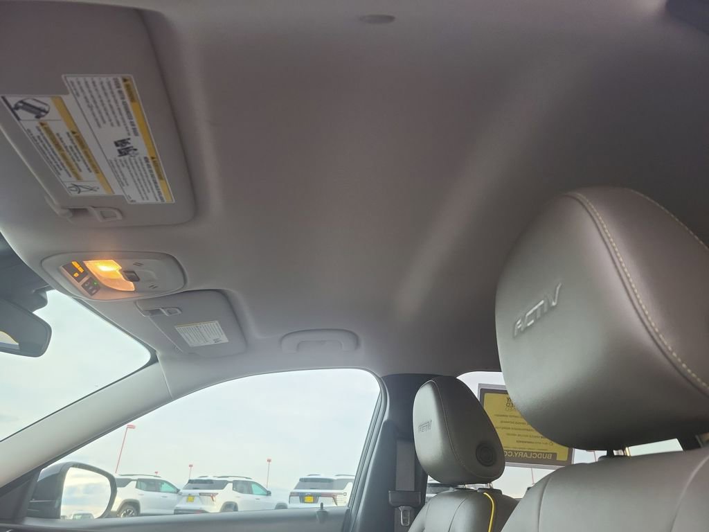 Used 2025 Chevrolet Trax ACTIV image 43