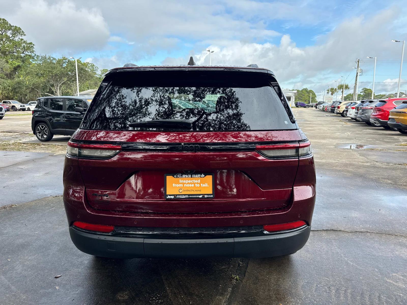 Certified 2025 Jeep Grand Cherokee Altitude image 4