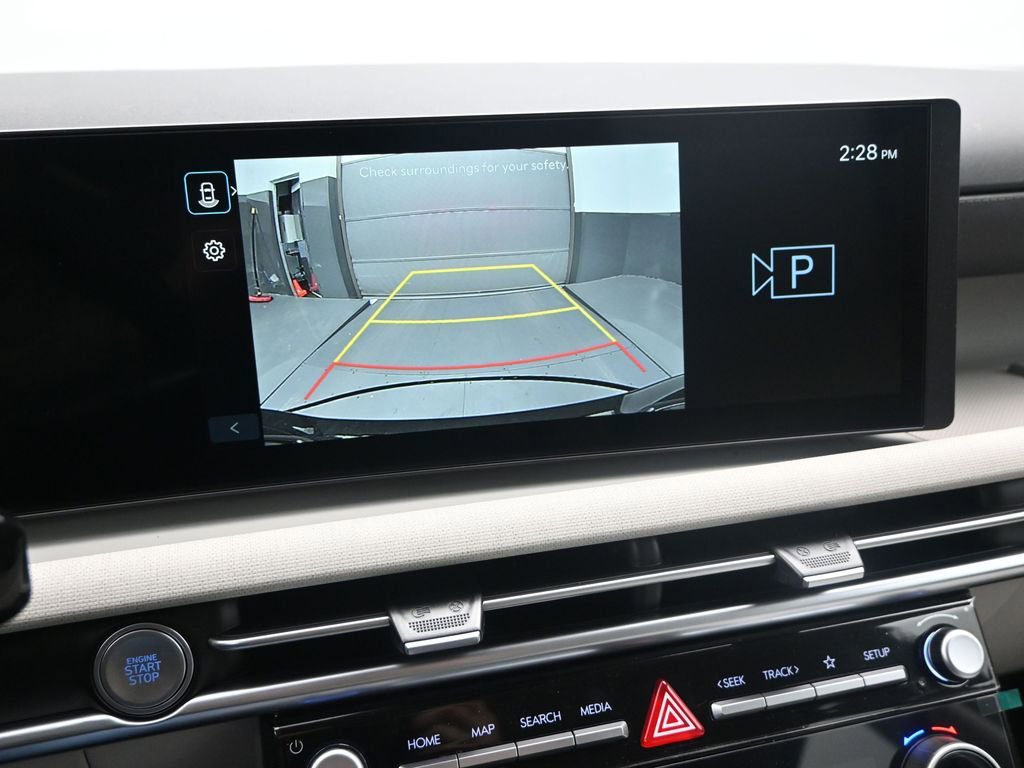 Used 2025 Hyundai Tucson SEL AWD/4WD image 14
