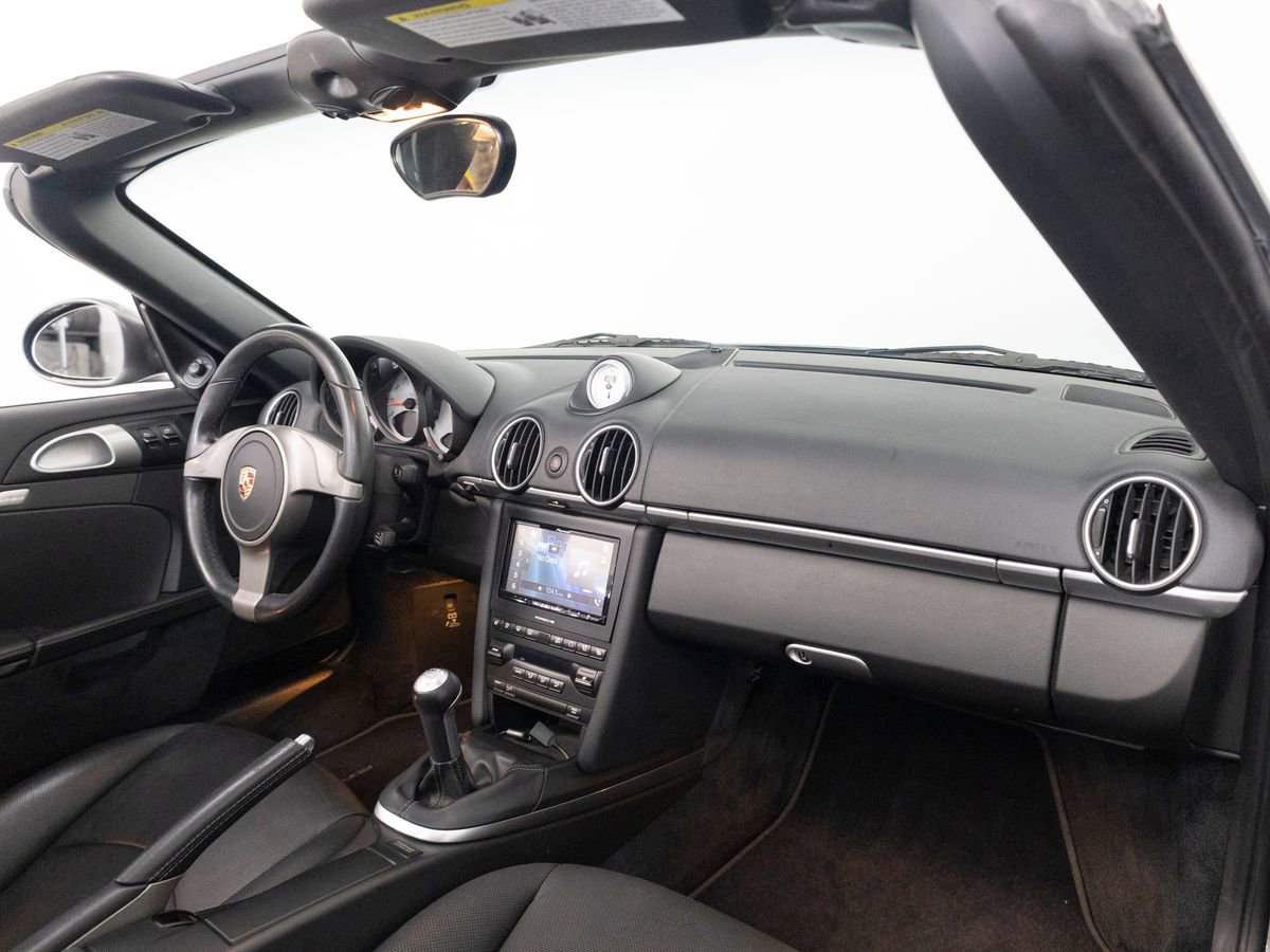 Used 2010 Porsche Boxster S RWD image 27