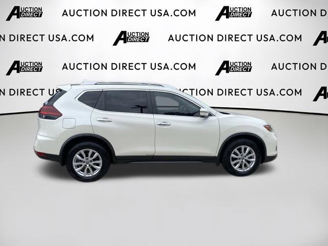 Used 2018 Nissan Rogue SV w/ Premium Package FWD image 22