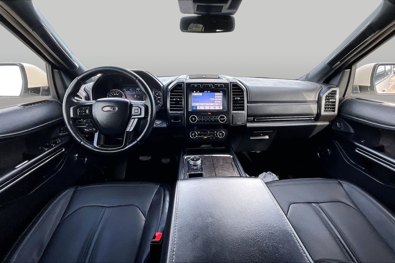 Used 2019 Ford Expedition Limited w/ Driver Assistance Package RWD image 16