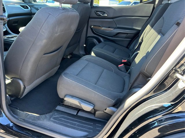 Used 2023 GMC Acadia SLE w/ Driver Convenience Package image 21