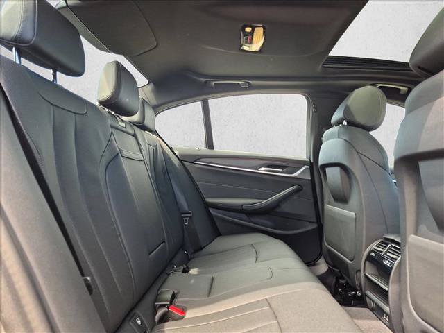 Used 2022 BMW 530i xDrive w/ Convenience Package AWD/4WD image 21