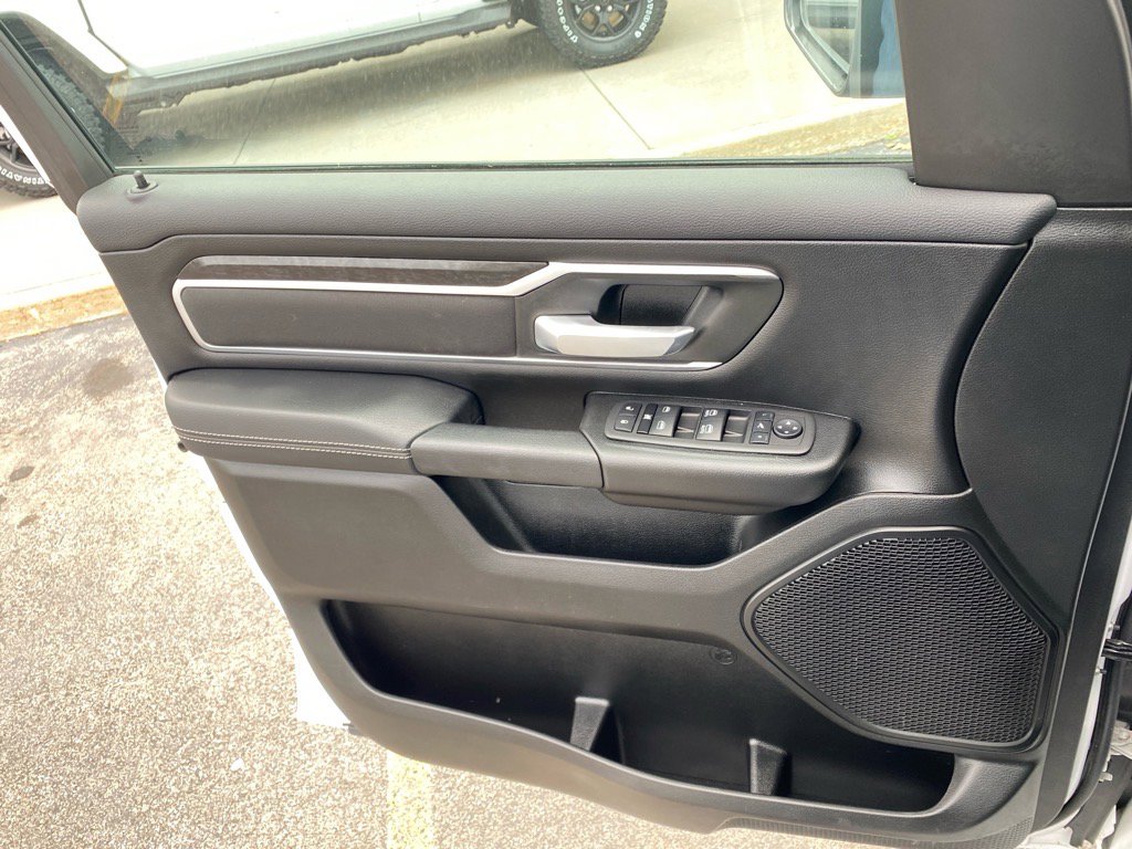 Used 2023 RAM 1500 Big Horn image 23