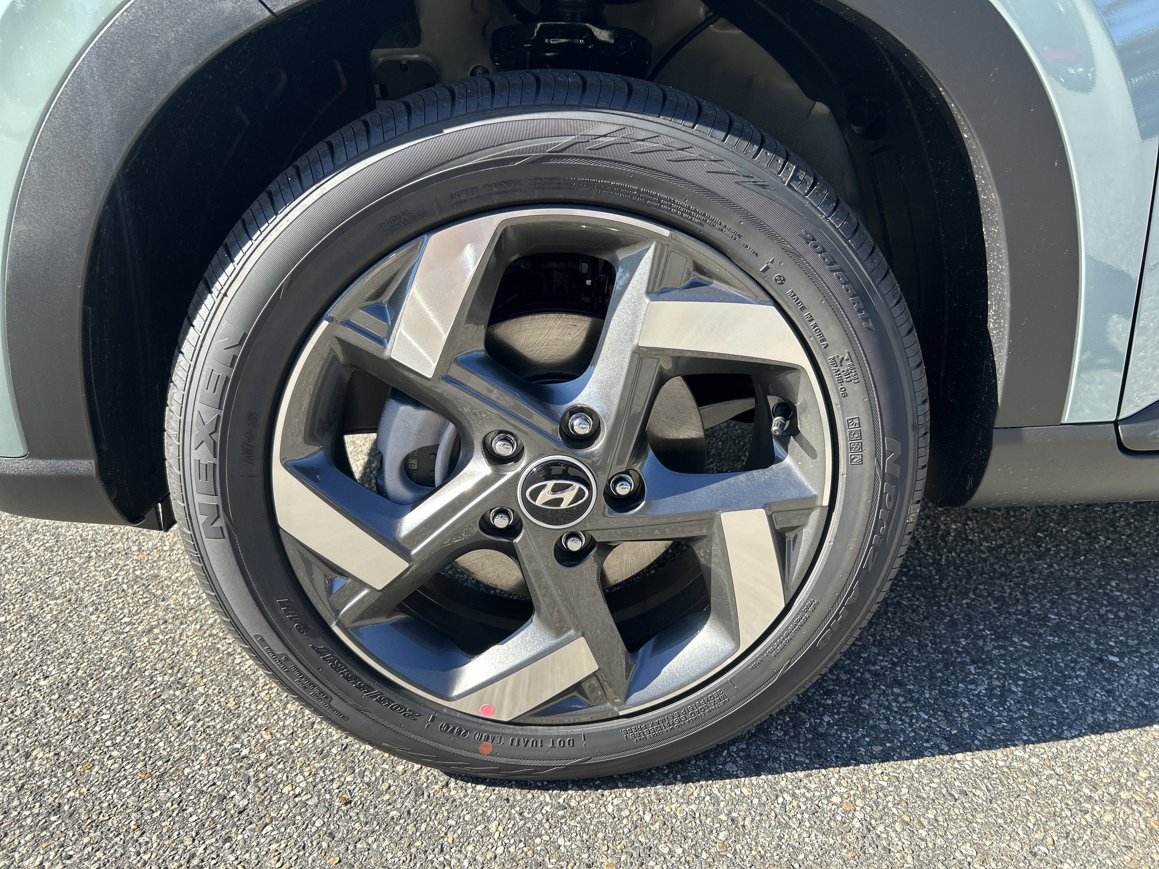 New 2026 Hyundai Venue SEL FWD image 11