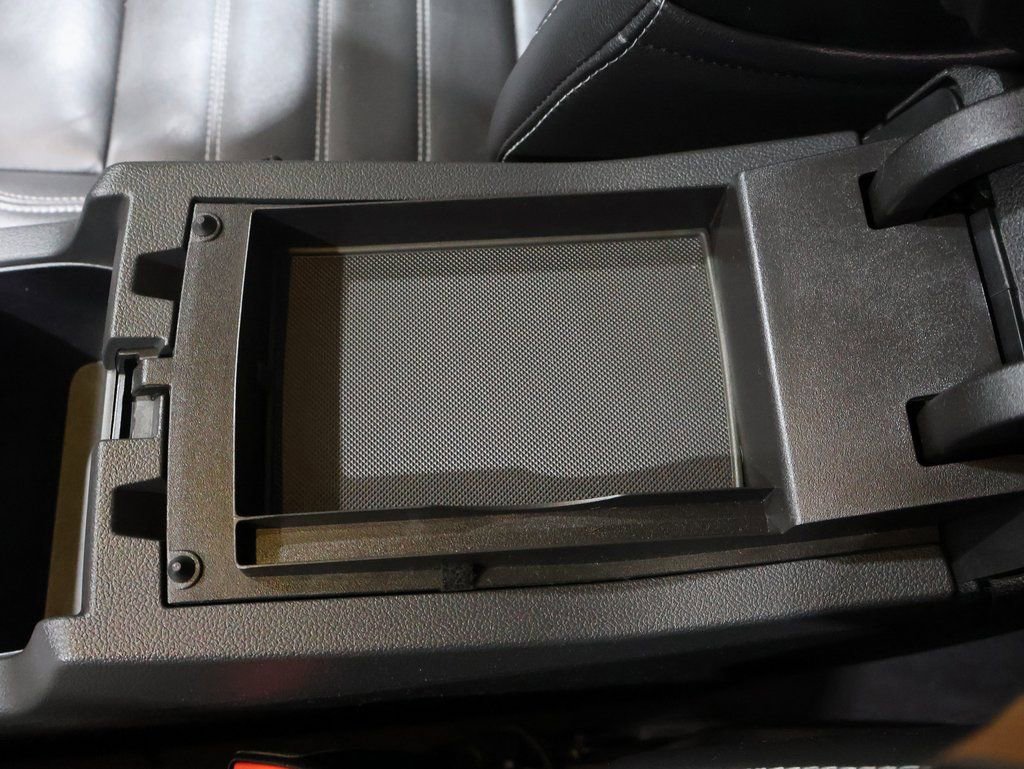 Used 2017 Ford Escape SE w/ SE Leather Comfort Package image 25