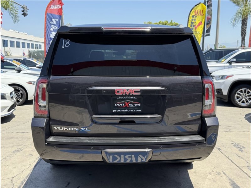 Used 2016 GMC Yukon XL SLT w/ Open Road Package RWD image 5