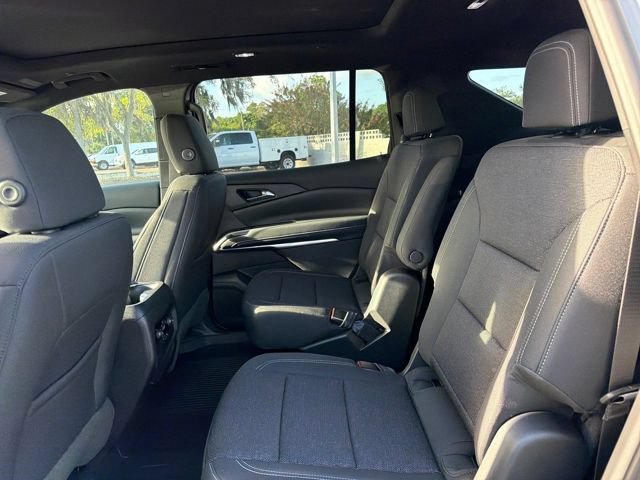 New 2026 Chevrolet Traverse LT w/ Sun and Wheel Package FWD image 22