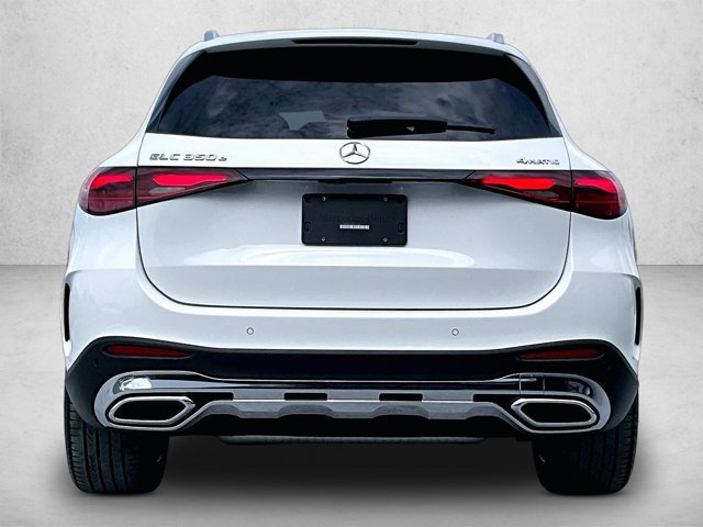 Used 2025 Mercedes-Benz GLC 350e 4MATIC image 4