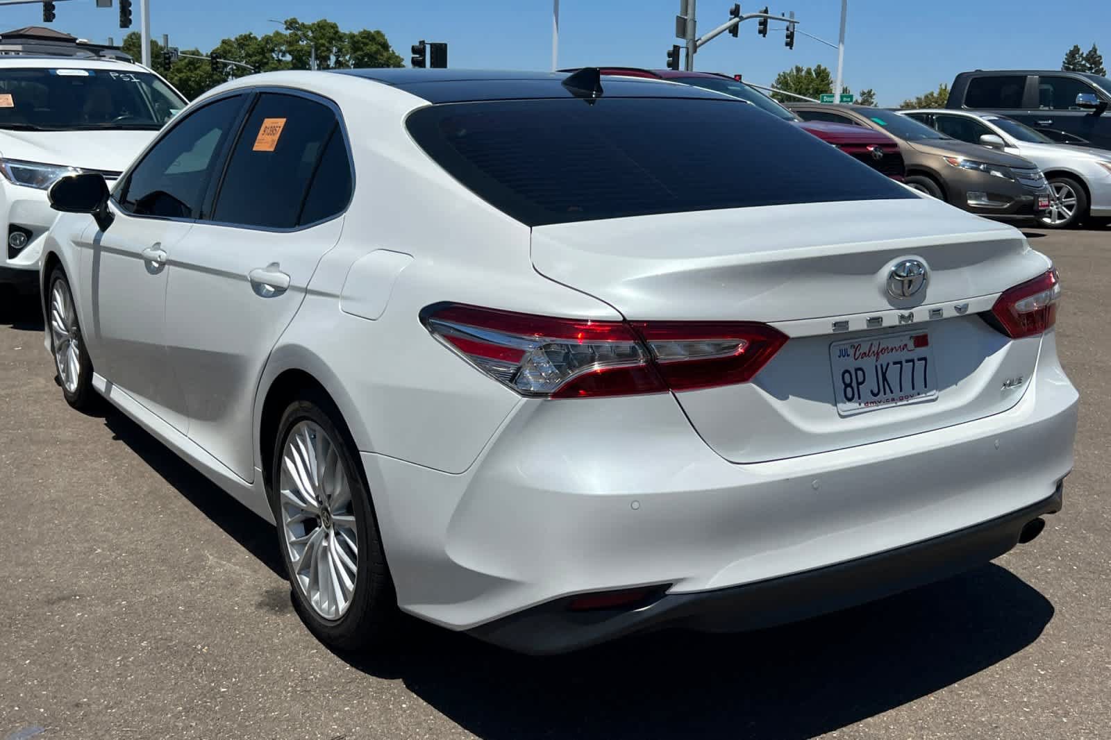 Used 2020 Toyota Camry XLE w/ Driver Assist Package FWD image 6