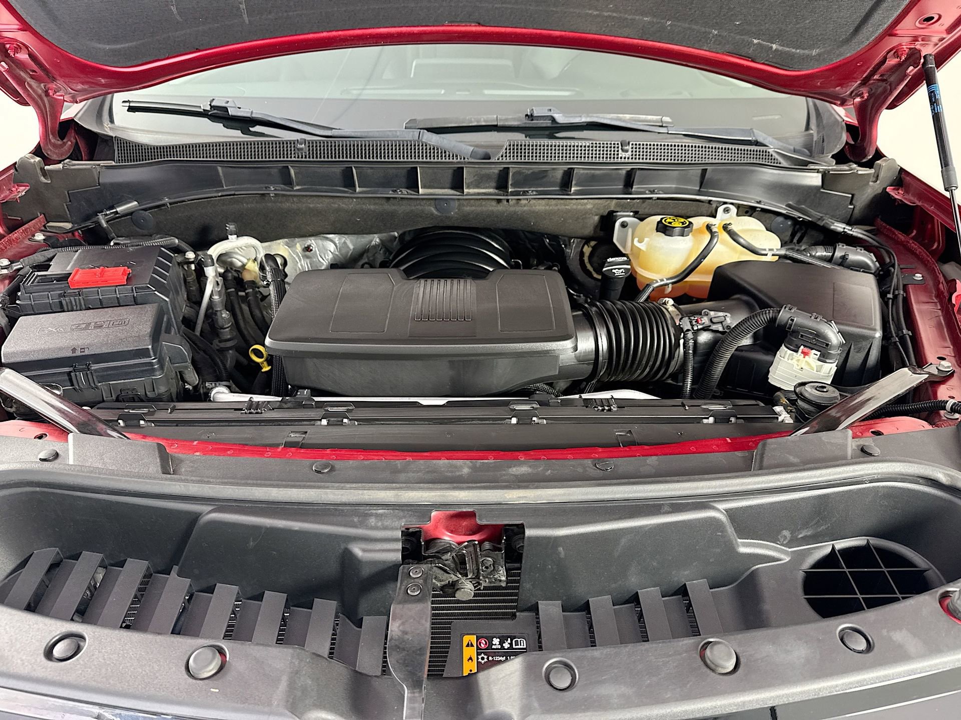 Used 2022 Chevrolet Tahoe Z71 w/ Z71 Off-Road Package image 32