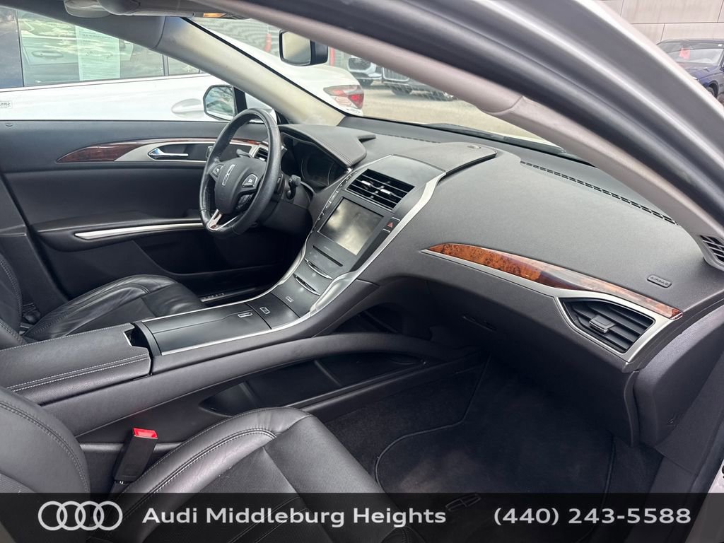 Used 2013 Lincoln MKZ AWD image 15