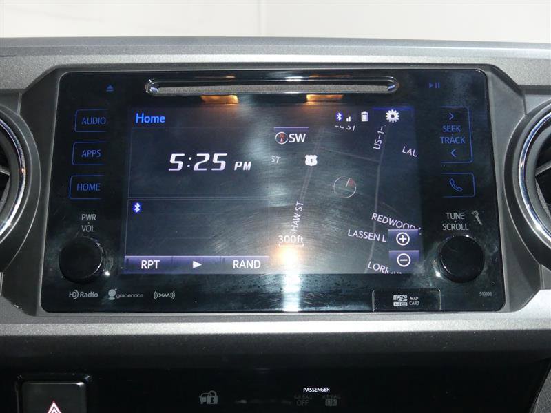 Used 2017 Toyota Tacoma TRD Off-Road w/ Tow Package image 33