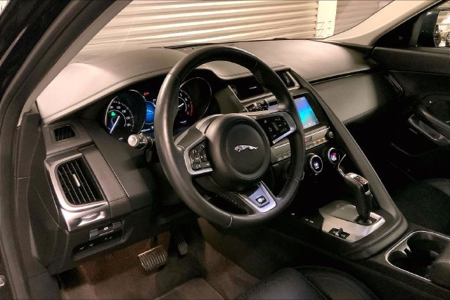 Certified 2020 Jaguar E-PACE AWD/4WD image 23