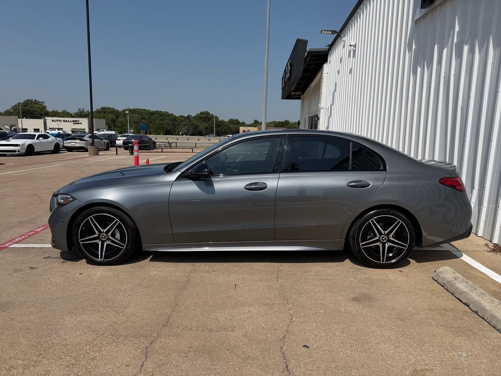 Used 2023 Mercedes-Benz C 300 Sedan image 3