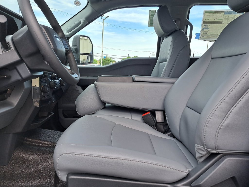 New 2026 Ford F350 XL AWD/4WD image 14
