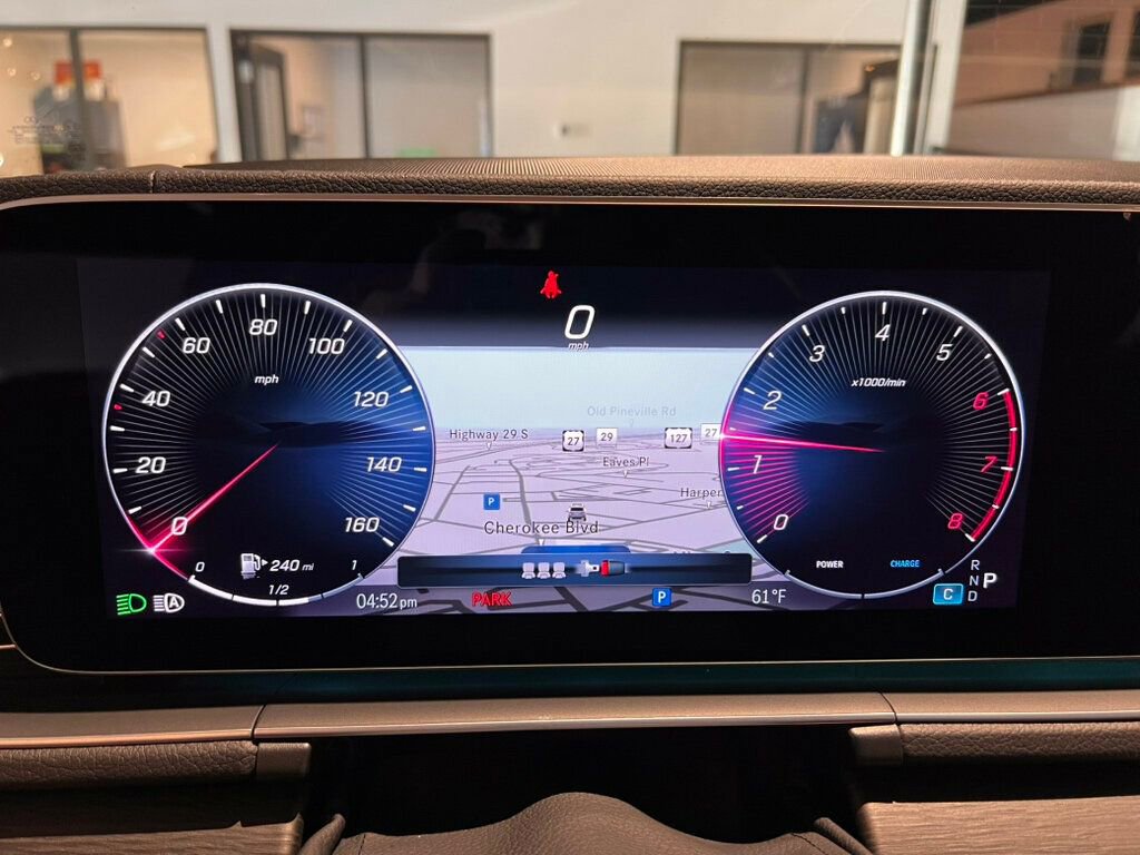 Used 2024 Mercedes-Benz GLE 350 4MATIC image 18