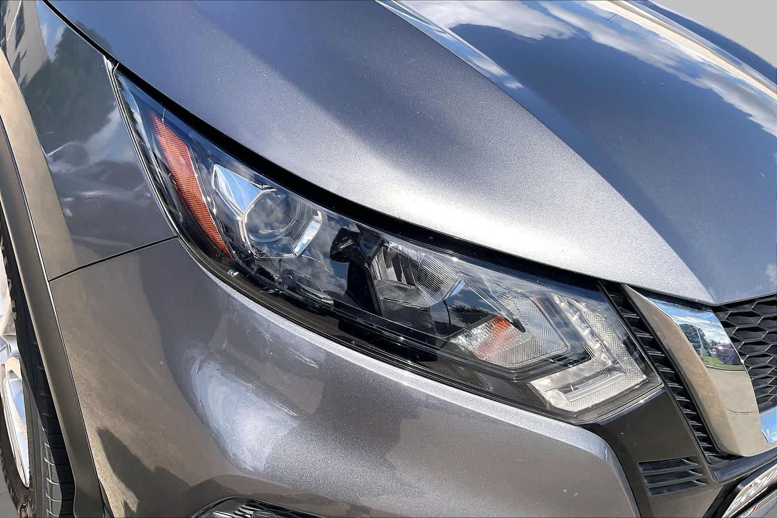 Used 2020 Nissan Rogue Sport SV FWD image 26