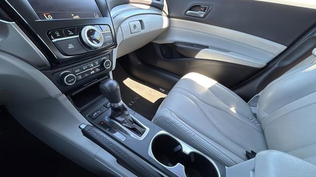 Used 2019 Acura ILX FWD image 14
