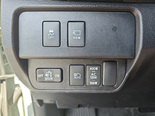 Used 2023 Toyota Tacoma TRD Sport w/ Advanced Technology Package image 31