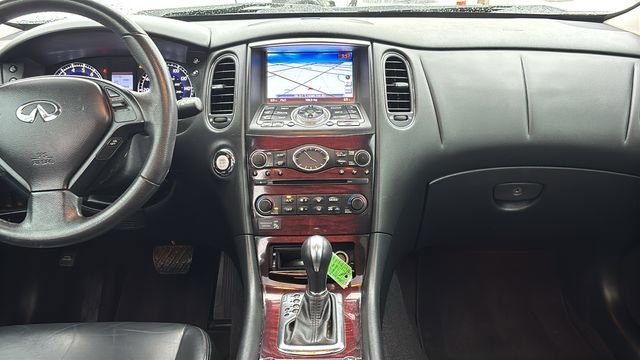 Used 2017 INFINITI QX50 2WD w/ Premium Plus Package image 9