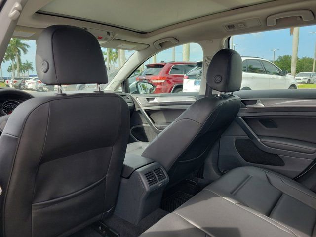 Used 2017 Volkswagen Golf Alltrack SE AWD/4WD image 15