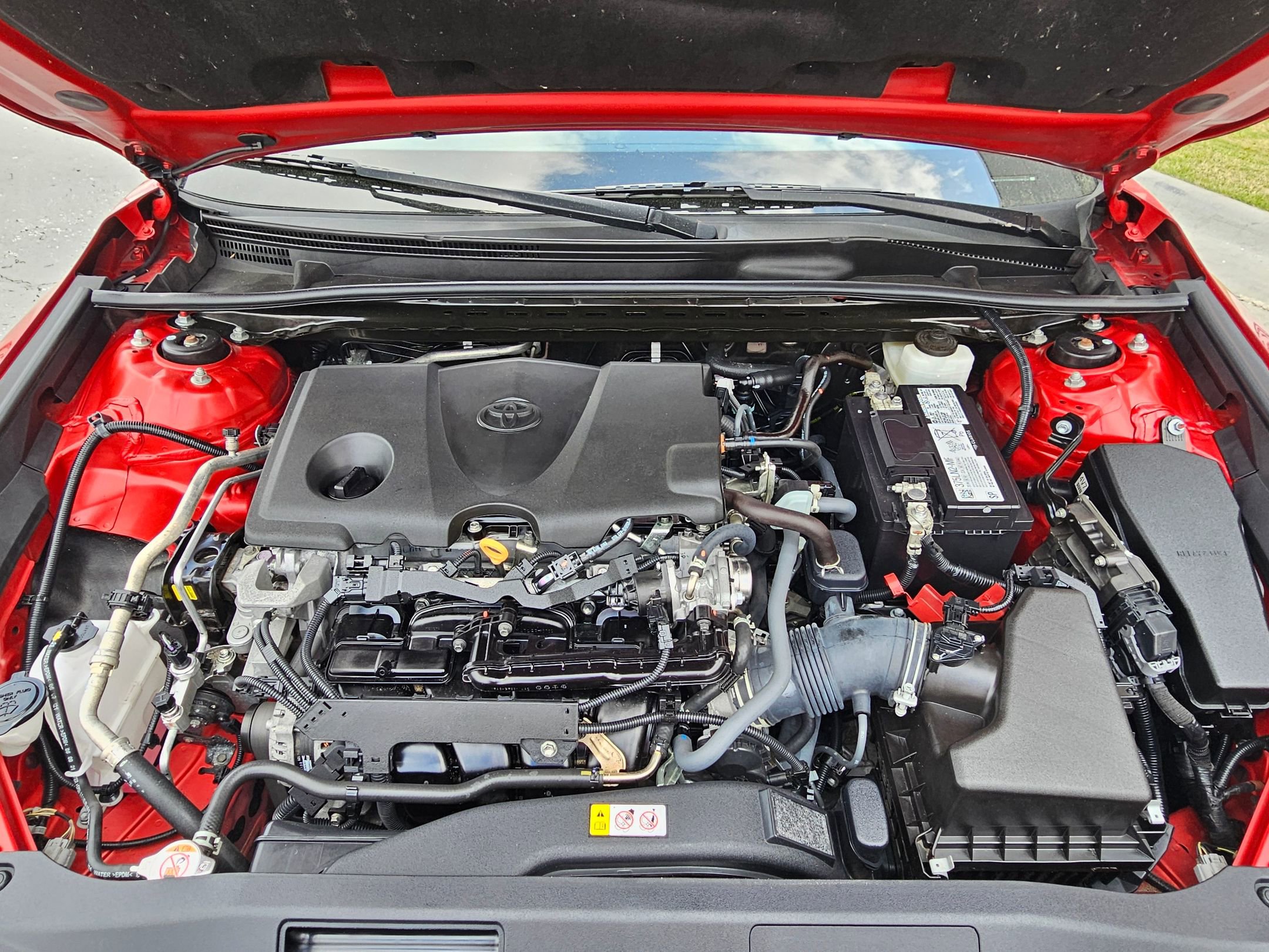 Used 2023 Toyota Camry LE image 30