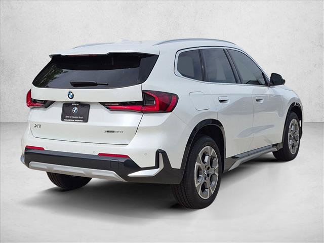 New 2027 BMW X1 xDrive28i w/ Technology Package AWD/4WD image 2