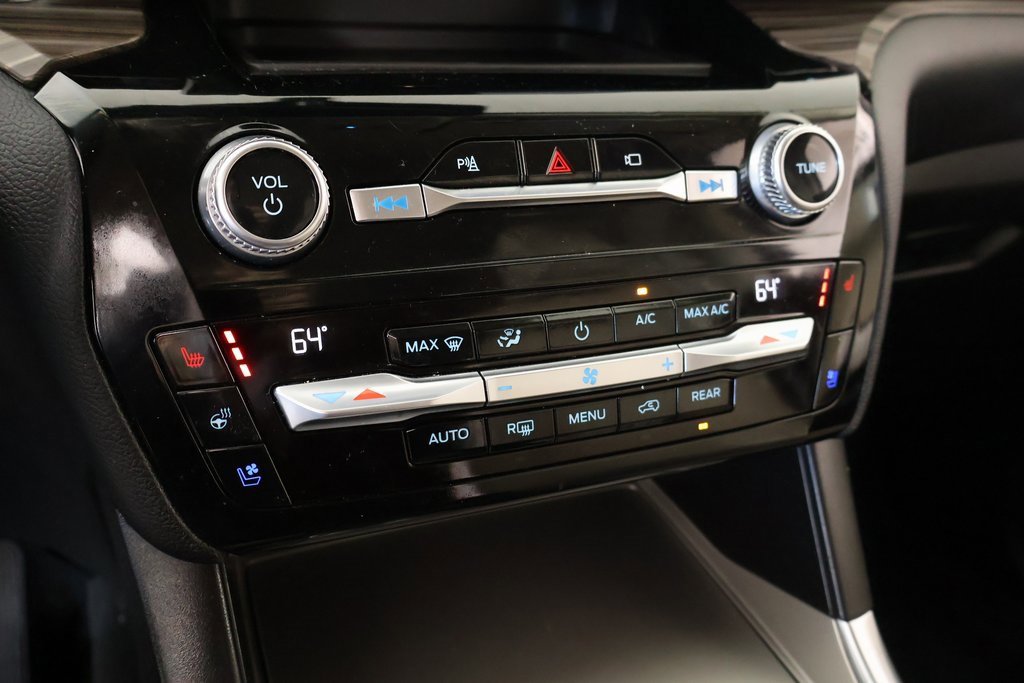 Used 2021 Ford Explorer Limited w/ Hybrid Equipment Group 310A image 8