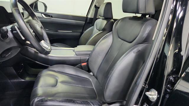 Used 2020 Hyundai Palisade SEL w/ Premium Package image 12