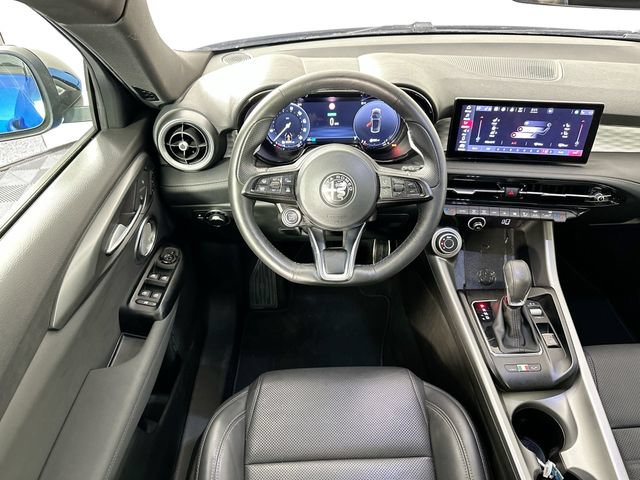 Used 2024 Alfa Romeo Tonale Ti AWD/4WD image 11