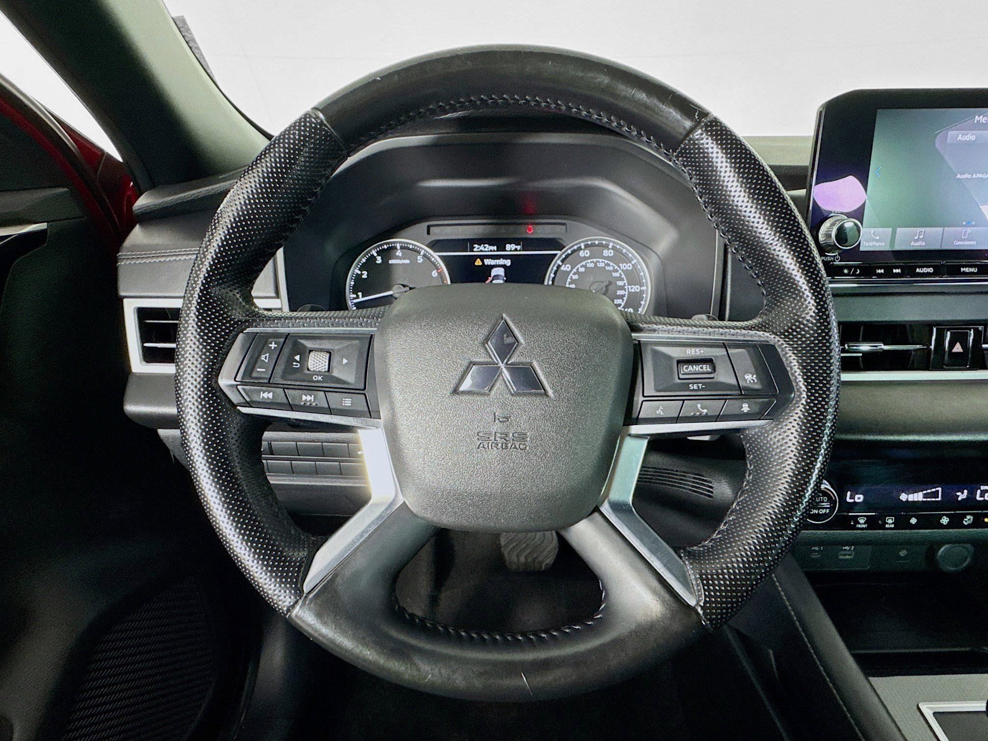 Used 2022 Mitsubishi Outlander SE FWD image 9