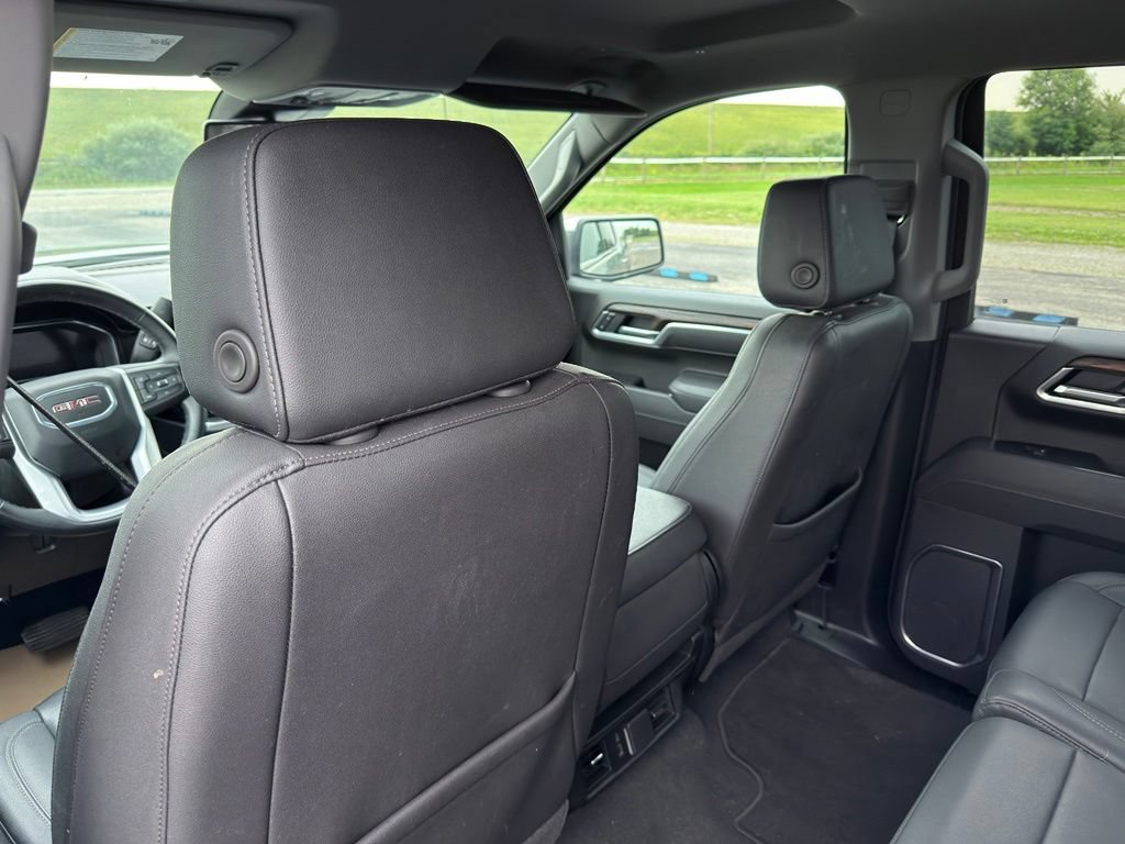 Used 2025 GMC Sierra 1500 SLT AWD/4WD image 27