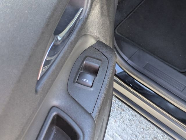Used 2024 Chevrolet Equinox LT FWD image 27