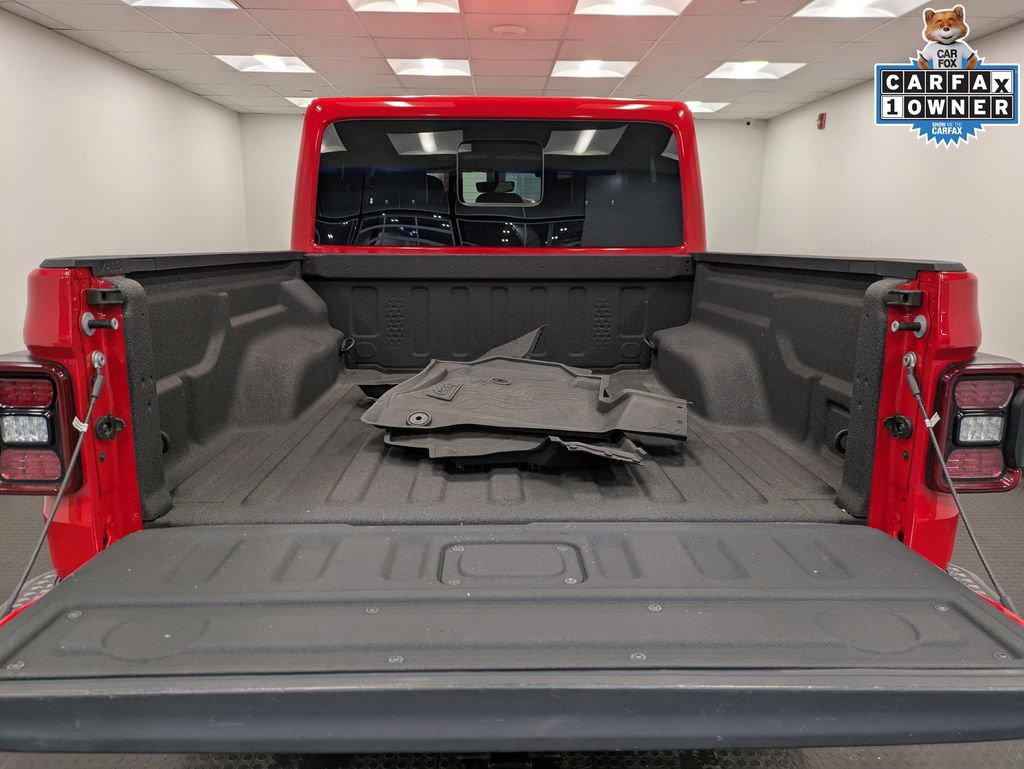 Used 2020 Jeep Gladiator Overland image 25
