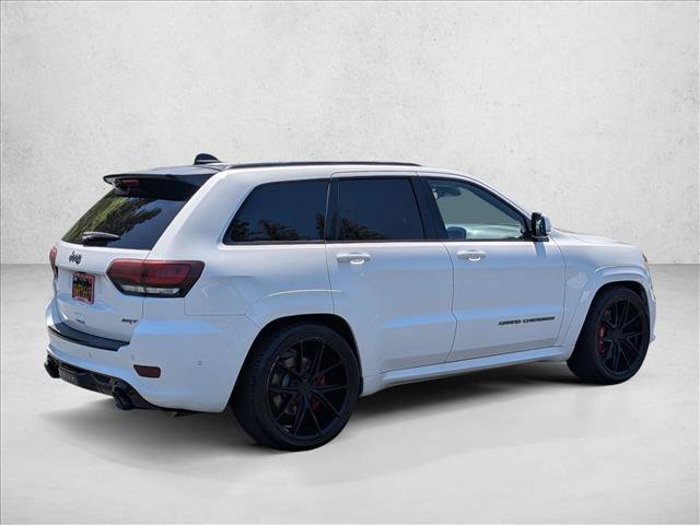 Used 2017 Jeep Grand Cherokee SRT AWD/4WD image 5