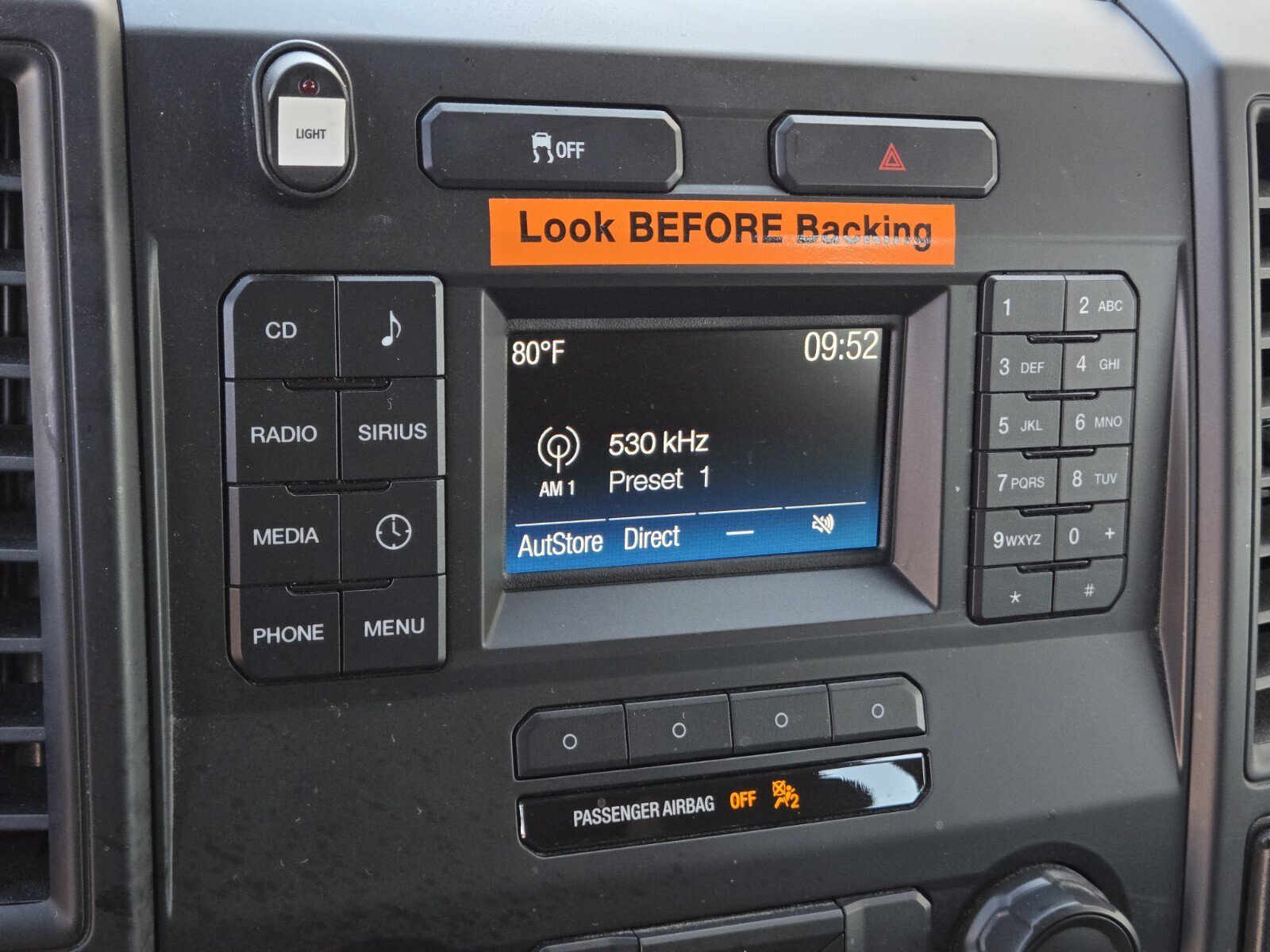 Used 2017 Ford F150 XL w/ Equipment Group 101A Mid RWD image 18